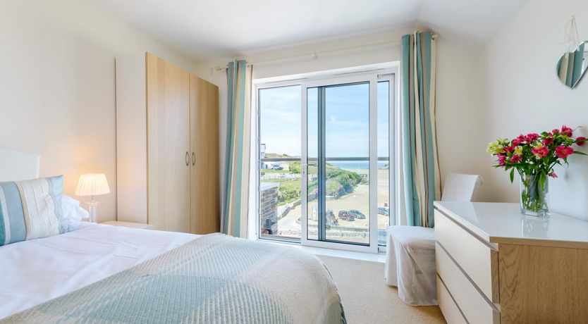 Photo of 2 Bed in Porth