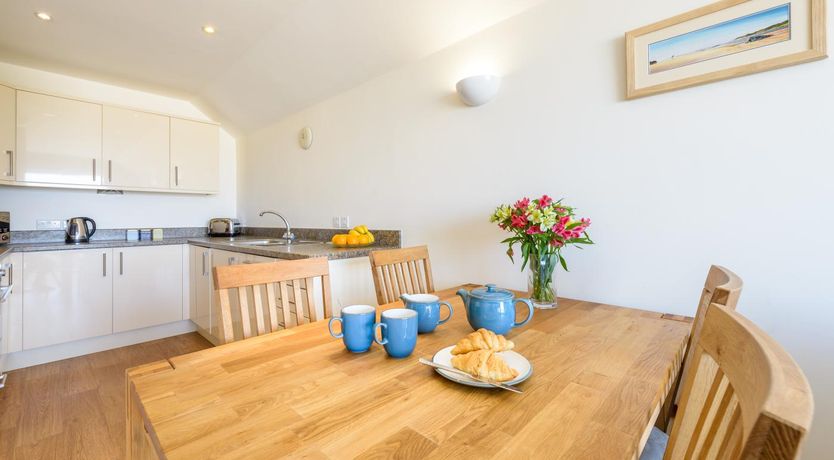 Photo of 2 Bed in Porth