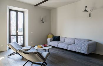 Above Nobiallo Holiday Home