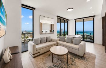 Above the Shimmer Holiday Home