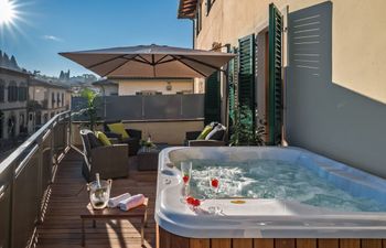 Soaking over Chianti Holiday Home