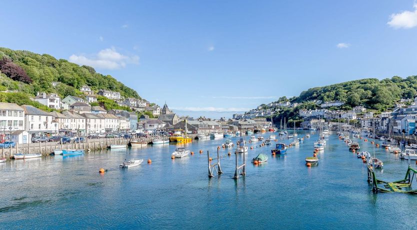 Photo of 2 Bed in Looe