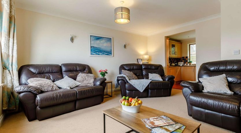 Photo of 4 Bed in Redruth