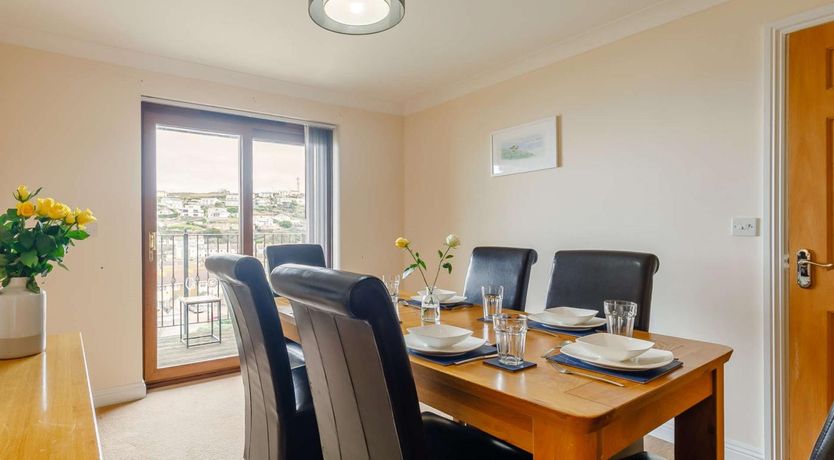 Photo of 4 Bed in Redruth