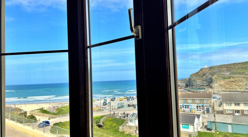 Photo of 4 Bed in Redruth