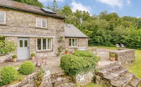 Photo of 3 Bed in Abergavenny