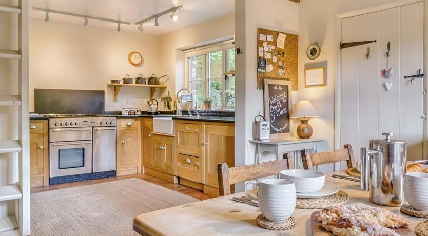 Photo of 3 Bed in Abergavenny