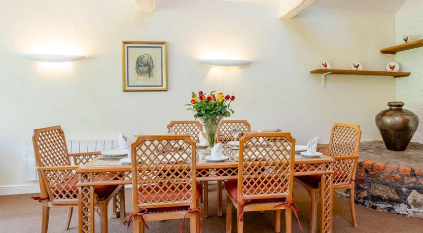 Photo of 2 Bed in Wells