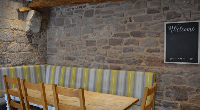 Photo of 5 Bed in Ross-on-wye