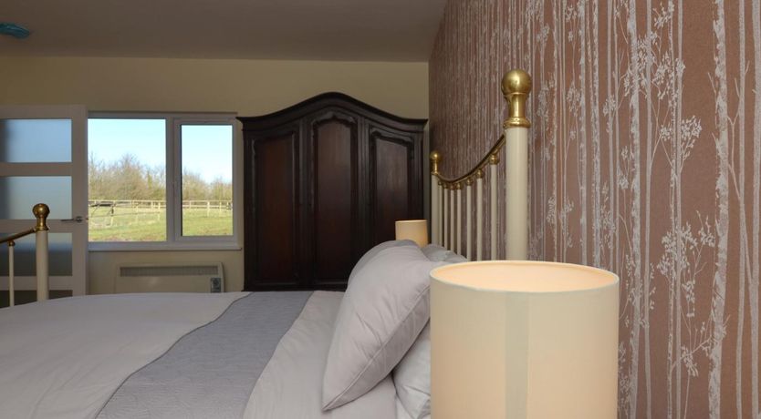 Photo of 2 Bed in Kewstoke