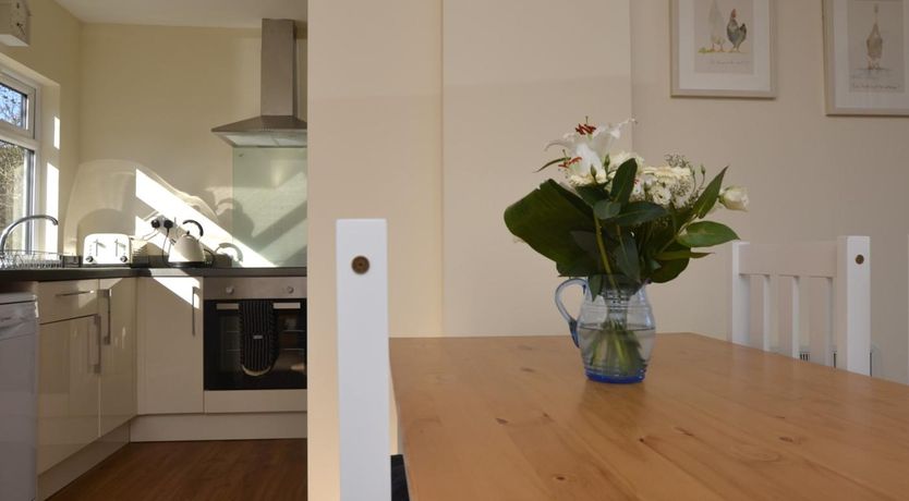 Photo of 2 Bed in Kewstoke