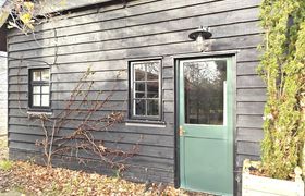 Photo of 1-bed-in-eye-1