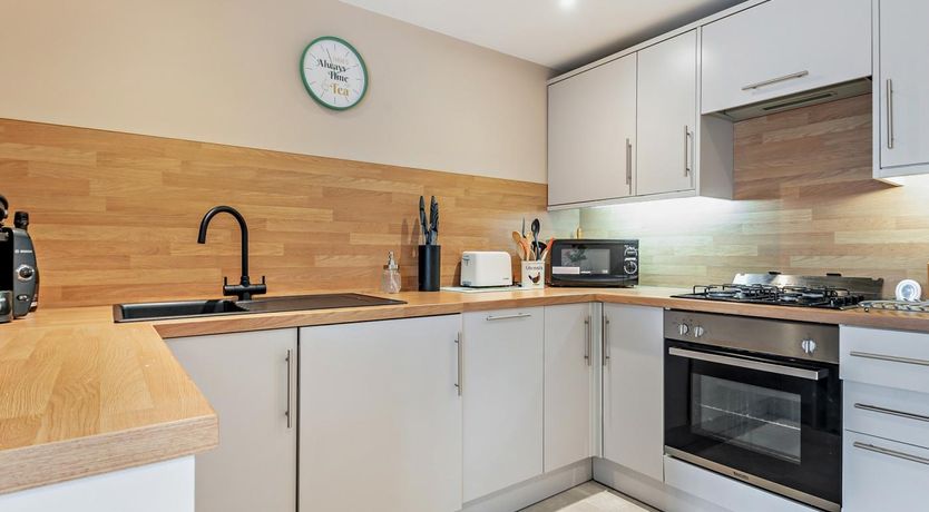 Photo of 1 Bed in Chichester
