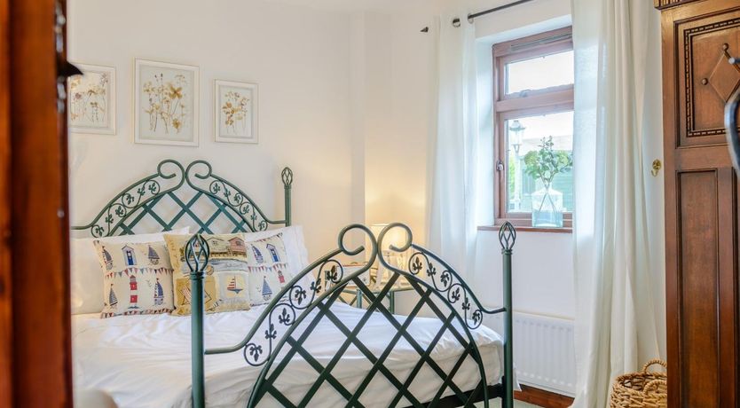 Photo of 2 Bed in Waren Mill
