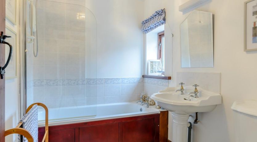 Photo of 2 Bed in Waren Mill