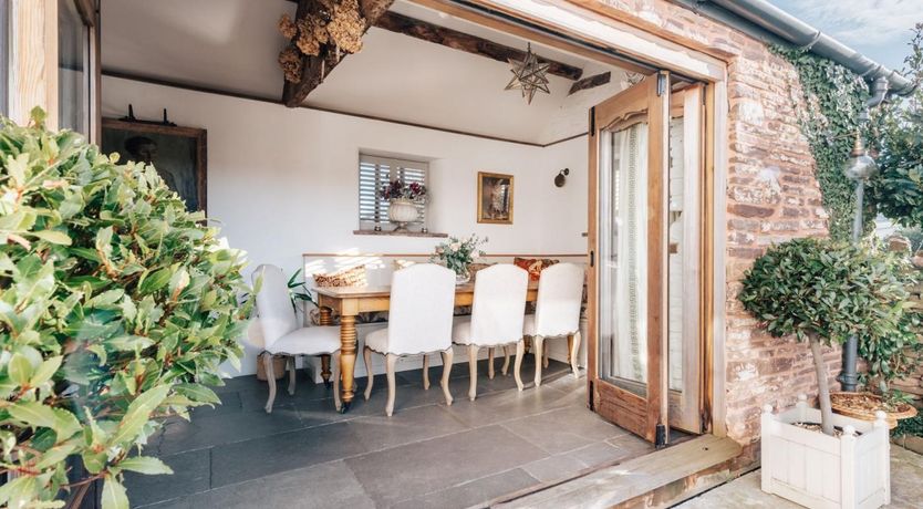 Photo of 5 Bed in Grosmont