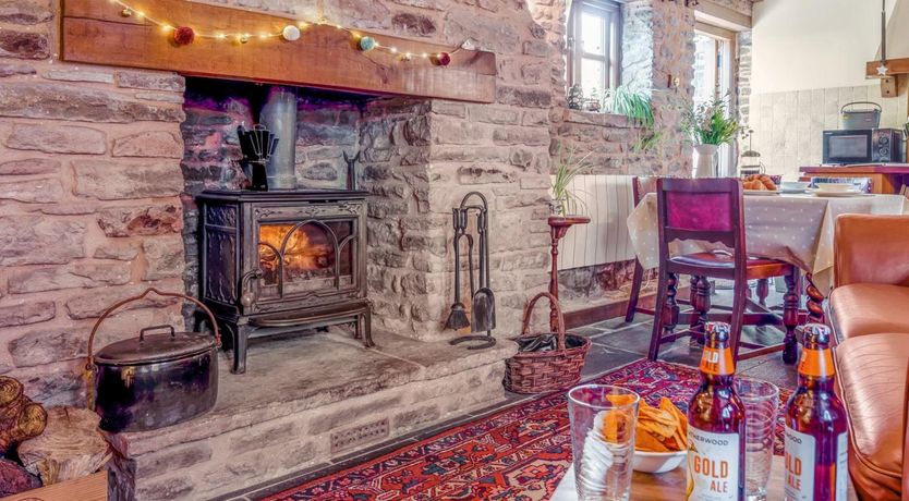 Photo of 1 Bed in Usk-