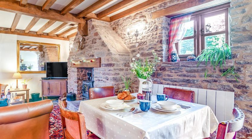 Photo of 1 Bed in Usk-