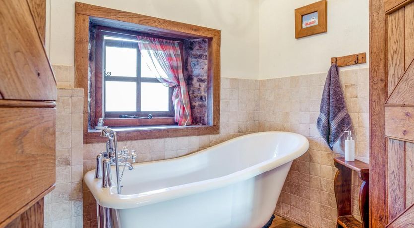 Photo of 1 Bed in Usk-