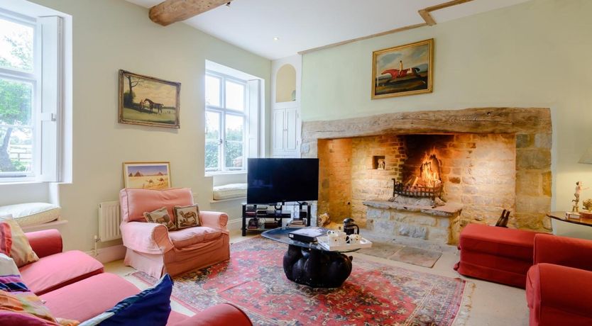 Photo of 7 Bed in Shipston On Stour