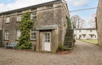 Longlands Groom's Quarters Holiday Home