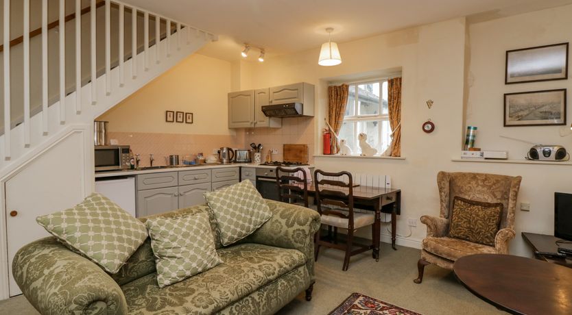 Photo of Longlands Groom's Quarters