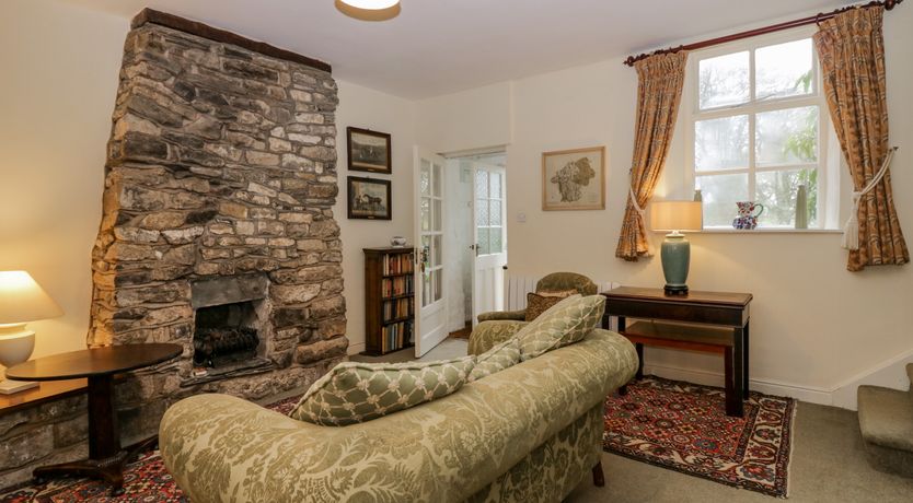 Photo of Longlands Groom's Quarters