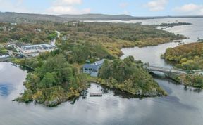 Photo of 3 Bed in Pontoon