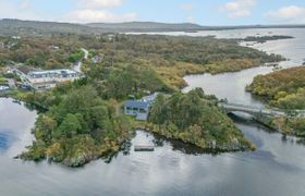 Photo of 3-bed-in-pontoon