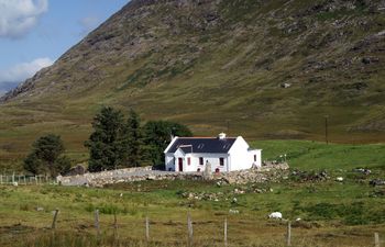 2 Bed in Recess Holiday Home