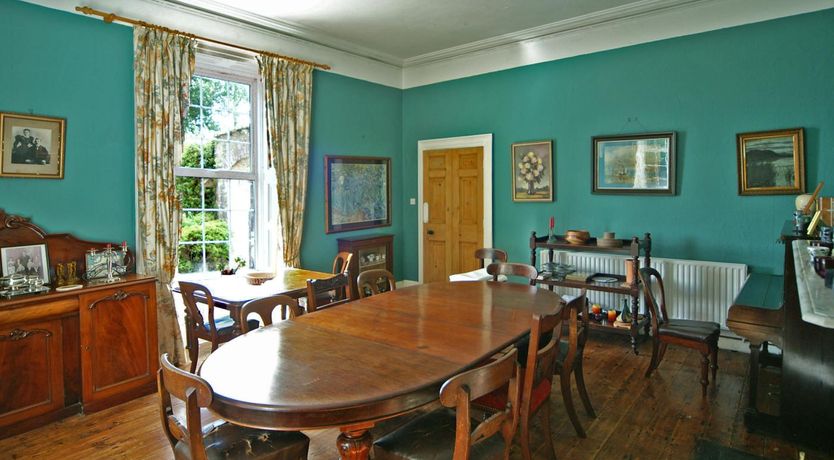 Photo of 5 Bed in Bruree