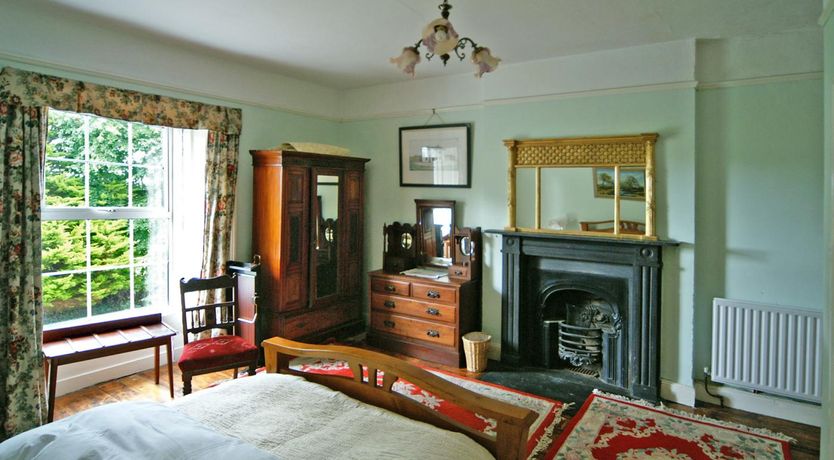 Photo of 5 Bed in Bruree