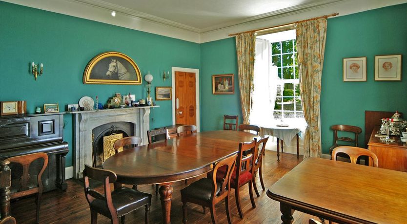 Photo of 5 Bed in Bruree