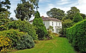 Photo of 5 Bed in Bruree