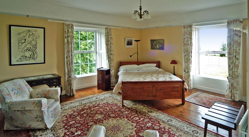 Photo of 5 Bed in Bruree