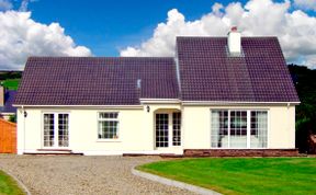 Photo of 3 Bed in Moville