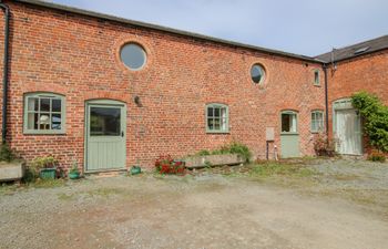 Spinney View Holiday Home
