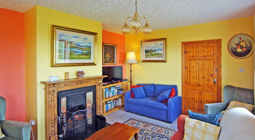 Photo of 5 Bed in Waterville
