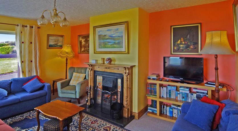 Photo of 5 Bed in Waterville
