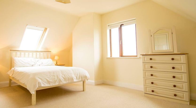 Photo of 4 Bed in Westport