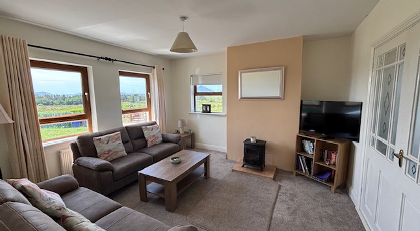 Photo of 4 Bed in Westport
