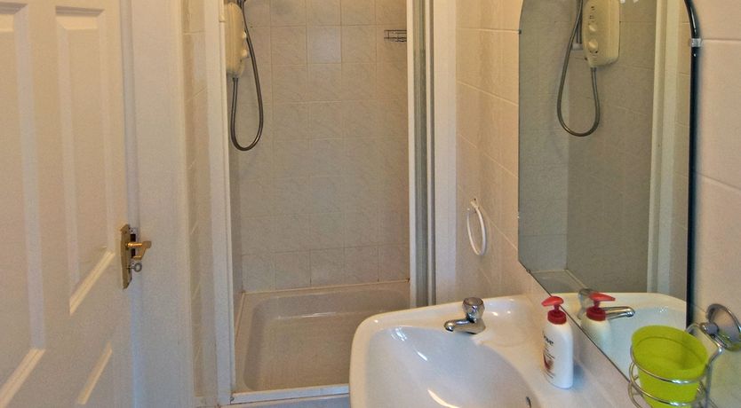 Photo of 2 Bed in Glengarriff