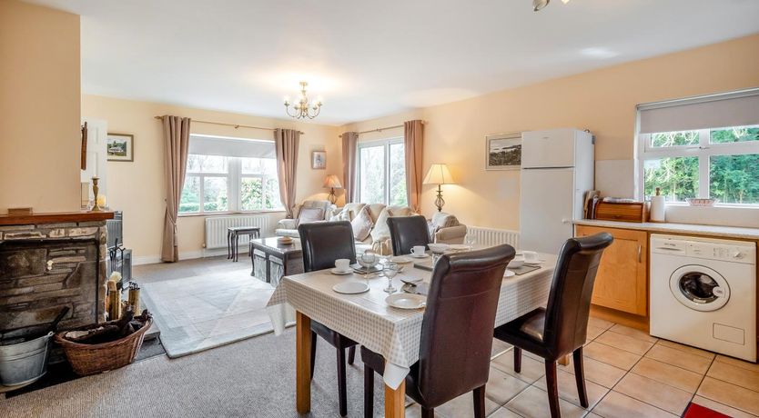 Photo of 2 Bed in Glengarriff