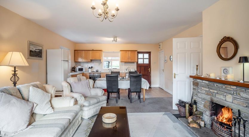 Photo of 2 Bed in Glengarriff