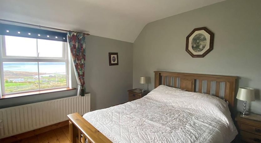Photo of 4 Bed in Kilcrohane