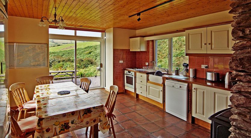 Photo of 2 Bed in Ballinskelligs