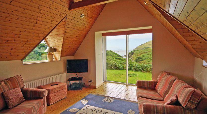 Photo of 2 Bed in Ballinskelligs
