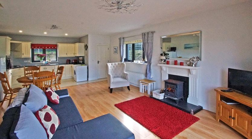Photo of 2 Bed in Leap