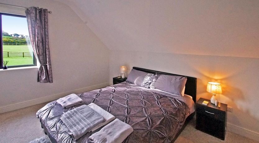 Photo of 2 Bed in Leap