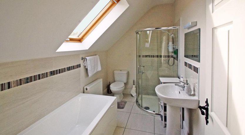Photo of 2 Bed in Leap